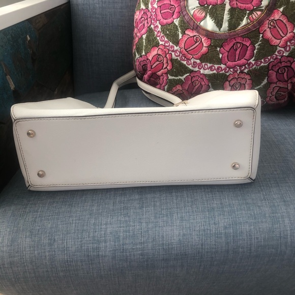 Kate Spade classic white bag - Picture 7 of 7